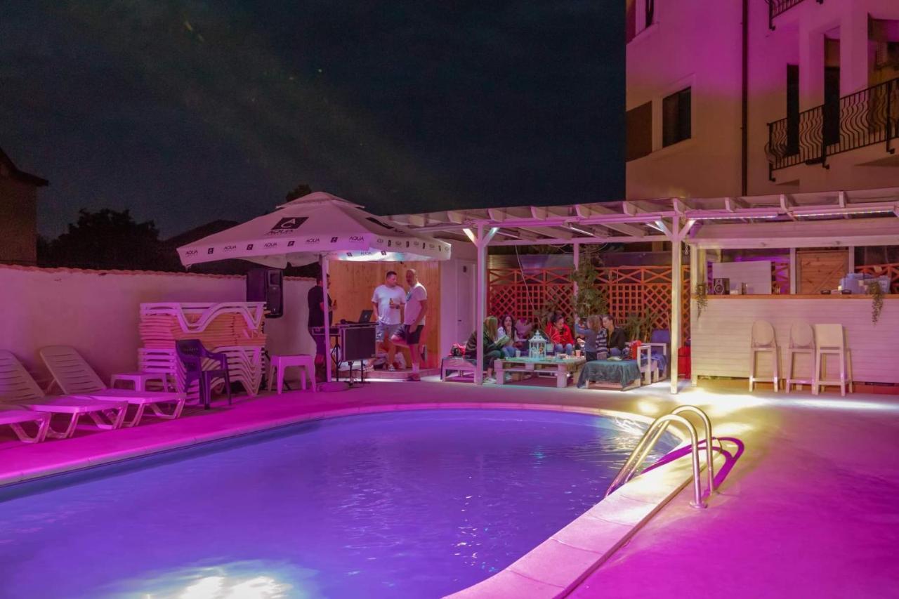 Breeze Villa Mamaia Nord Năvodari Exterior foto