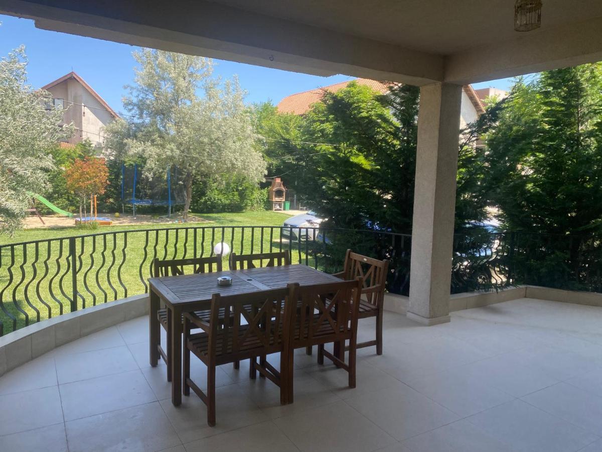 Breeze Villa Mamaia Nord Năvodari Exterior foto
