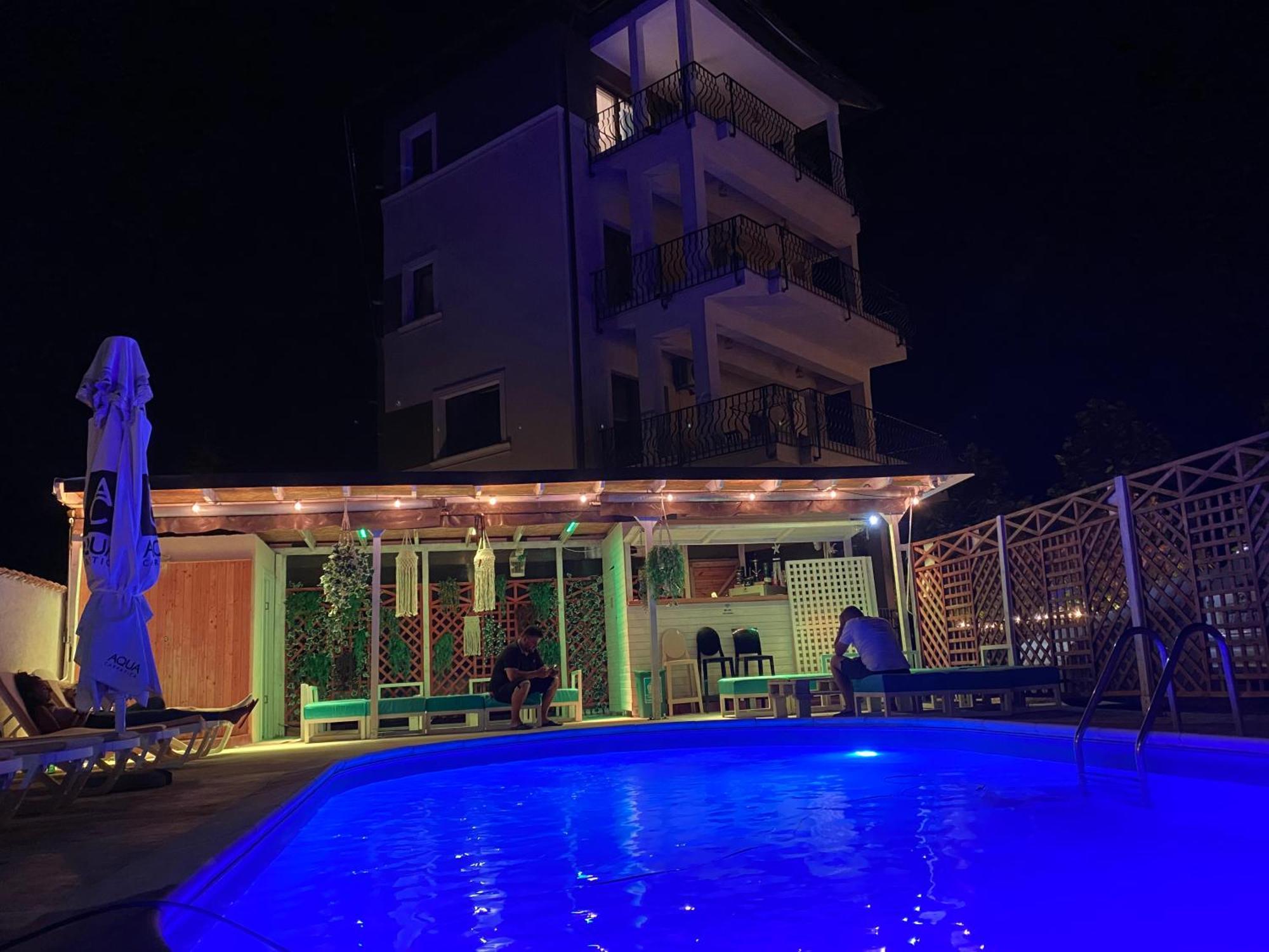 Breeze Villa Mamaia Nord Năvodari Exterior foto